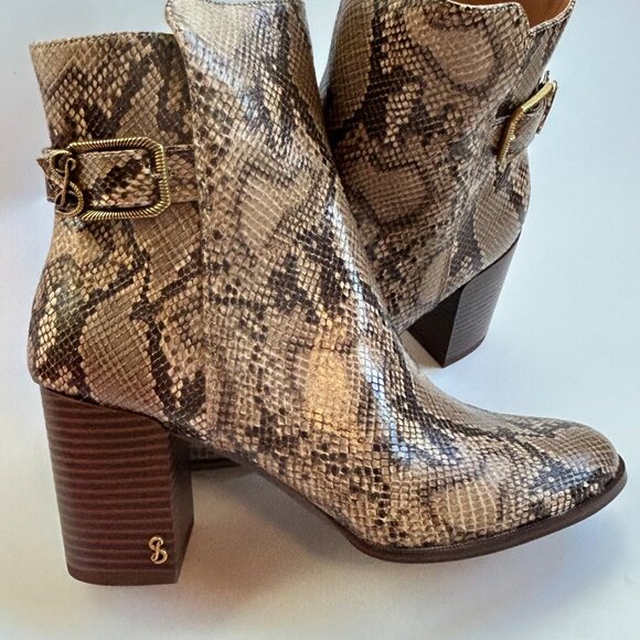 Meet your Posher, Tonya @tidytentacles - Picture 4 of 16